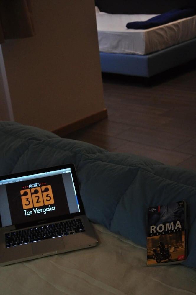 Hotel 325 Tor Vergata Roma Eksteriør bilde