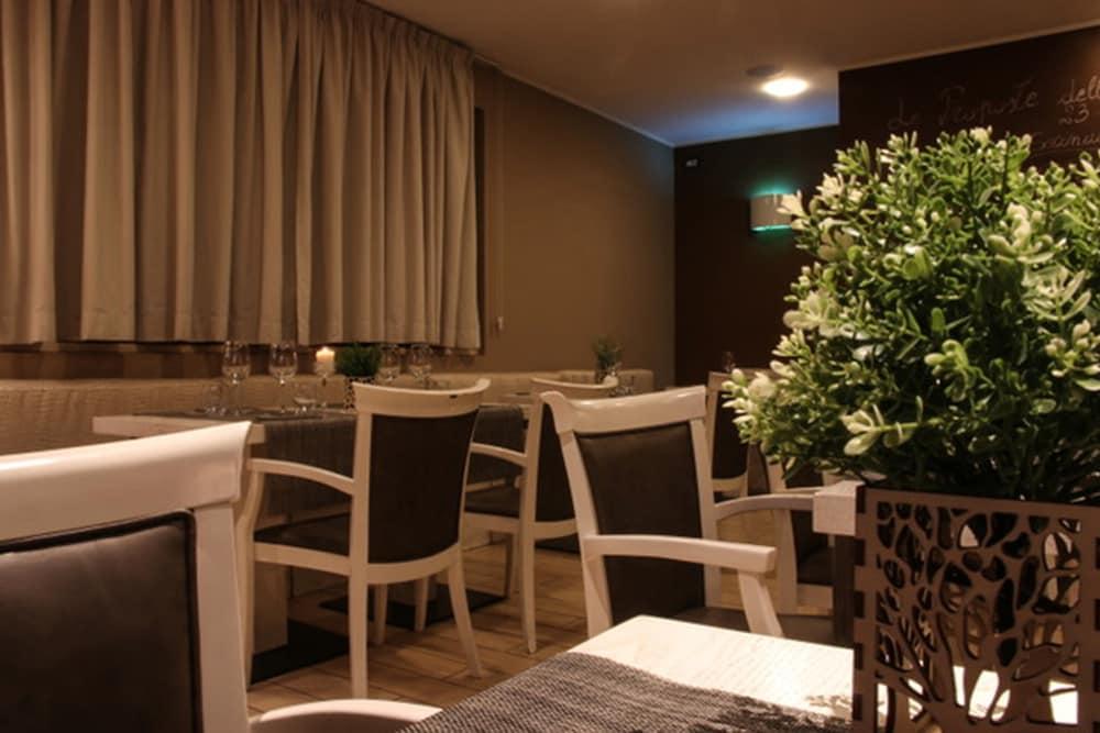 Hotel 325 Tor Vergata Roma Eksteriør bilde
