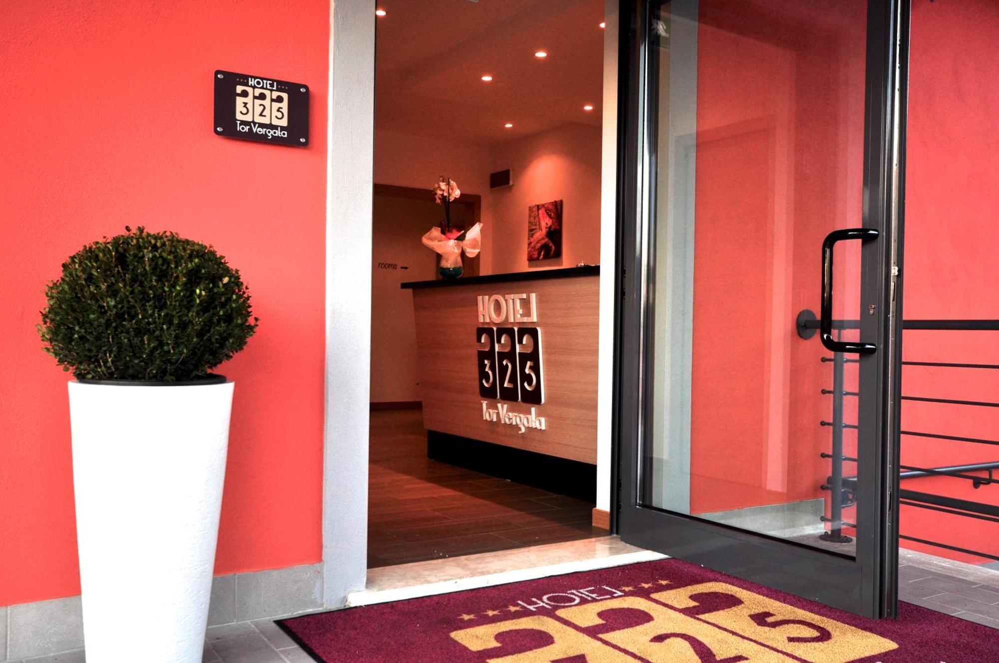 Hotel 325 Tor Vergata Roma Eksteriør bilde