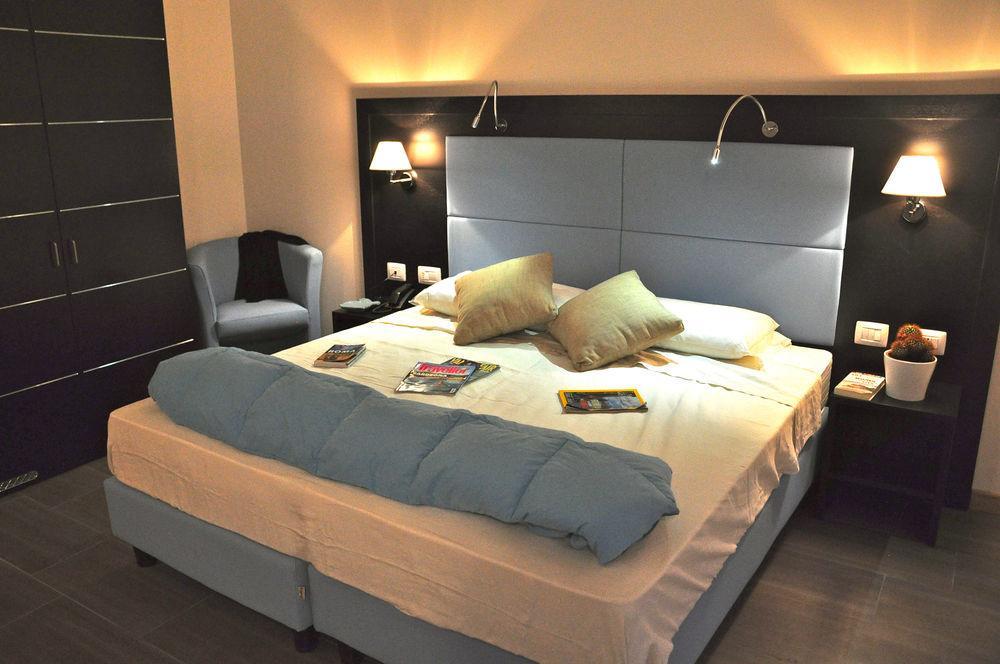Hotel 325 Tor Vergata Roma Eksteriør bilde